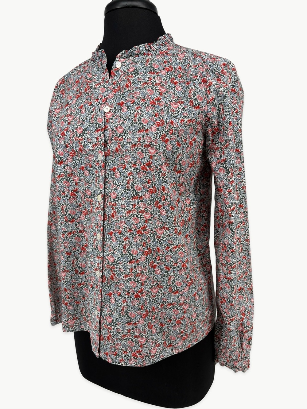 DÔEN Swan Top Size Small in White Petit Jardin Floral Cotton Button Down Shirt - Picture 10 of 16